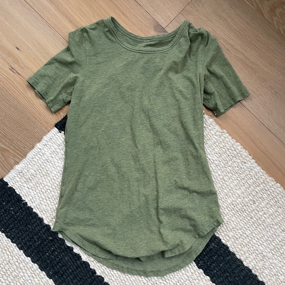 Rare Lululemon T-Shirt